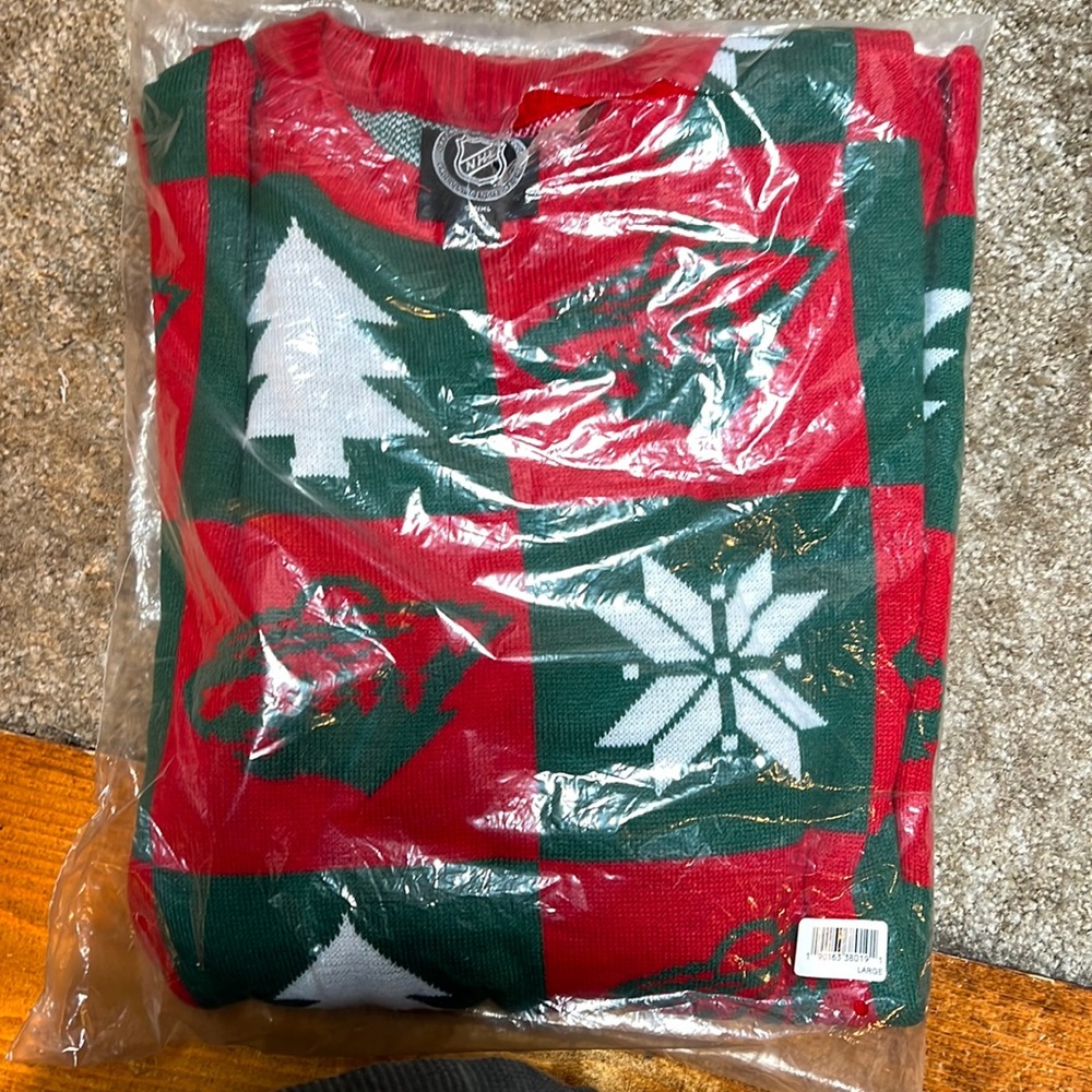 NHL Sweater, new with tag.